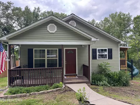 3938 NE Conley Ln, Knoxville, TN 37918