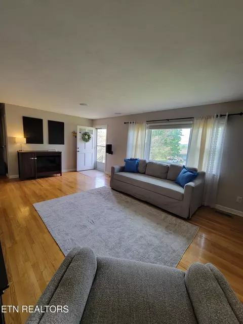 Other - 8008 Sharp Rd, Powell, TN 37849 photo 1 of 14