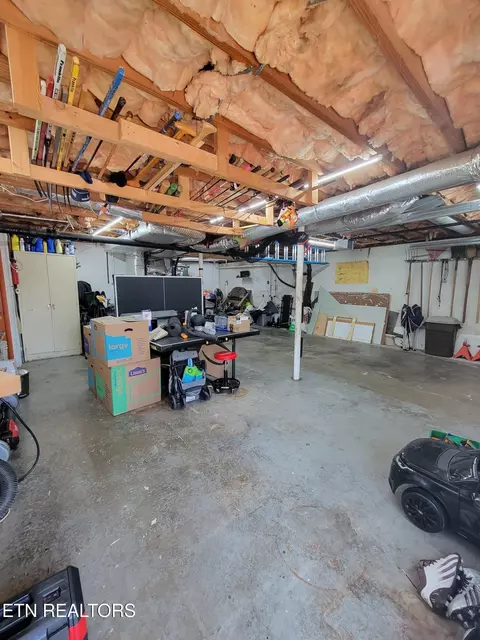 Other - 8008 Sharp Rd, Powell, TN 37849 photo 10 of 14
