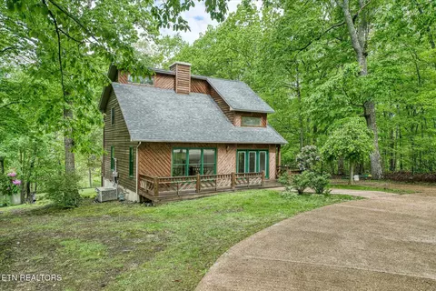 113 Laurel Dr, Jamestown, TN 38556