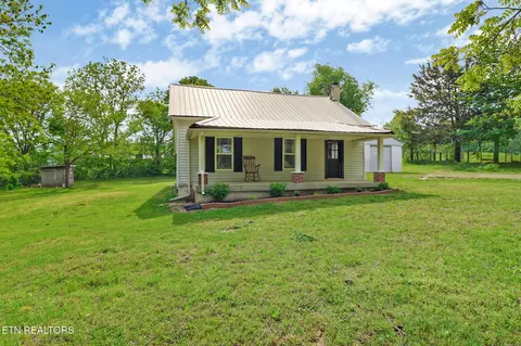 1304 Fredonia Rd, Livingston, TN 38570