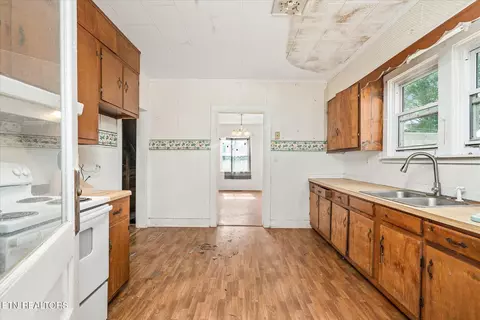 12420 Old Kentucky Rd, Walling, TN 38587 photo 13