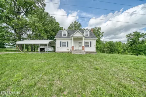 12420 Old Kentucky Rd, Walling, TN 38587 photo 2