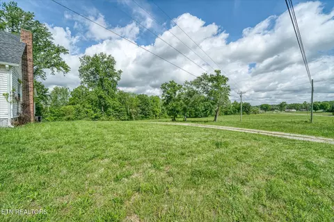 12420 Old Kentucky Rd, Walling, TN 38587 photo 27