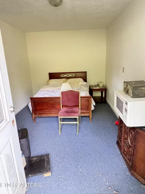 Bedroom - 595 Cross Rd, Bean Station, TN 37708 photo 2 of 2
