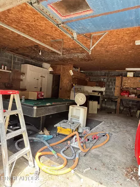 Other - 595 Cross Rd, Bean Station, TN 37708 photo 6 of 9