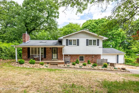 3424 Peachwood, Knoxville, TN 37921