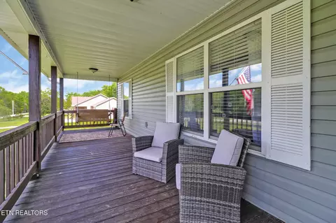 838 Buffalo Tr, Clarkrange, TN 38553 photo 4