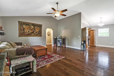 838 Buffalo Tr, Clarkrange, TN 38553 photo 6