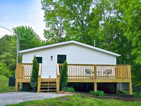 192 Cheynne Ln, Powell, TN 37849