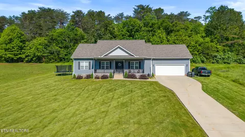 123 Tommy Loop, Sweetwater, TN 37874