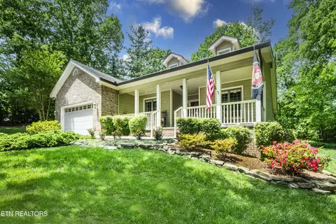 122 Saligugi Way, Loudon, TN 37774