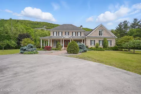 6005 Powell Valley Rd, Big Stone Gap, VA 24219