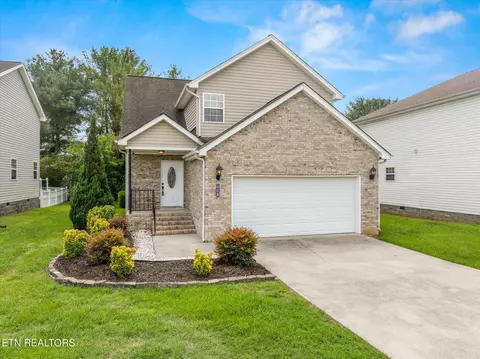 608 Lynnwood Dr, Athens, TN 37303