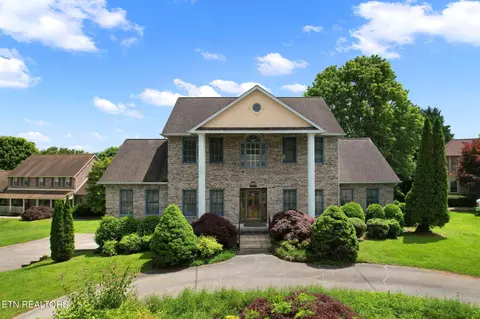5004 Princess Ann Ct, Knoxville, TN 37918