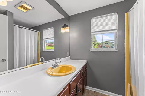 7807 Gibbs Rd, Corryton, TN 37721 photo 23