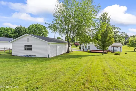 7807 Gibbs Rd, Corryton, TN 37721 photo 13