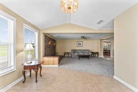 7807 Gibbs Rd, Corryton, TN 37721 photo 15