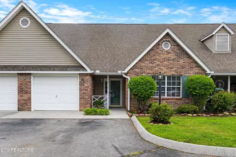 3803 Valley Creek Way, Knoxville, TN 37918