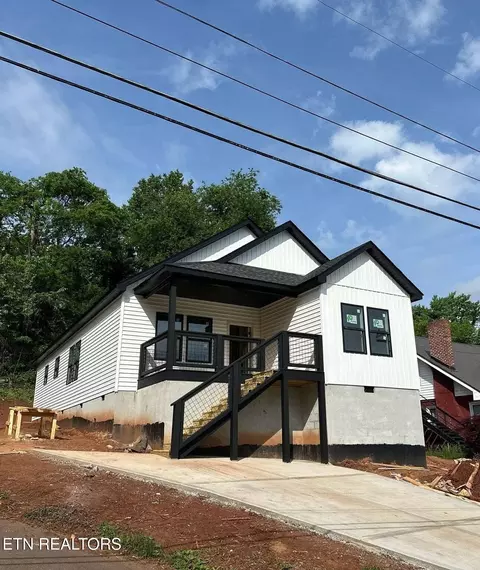 2231 Atchley St, Knoxville, TN 37996