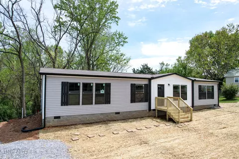 Exterior - 622 E Barton Ridge Rd, Greeneville, TN 37745 photo 2 of 7