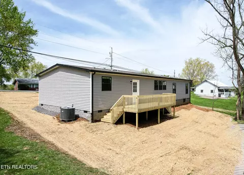 Other - 622 E Barton Ridge Rd, Greeneville, TN 37745 photo 1 of 7