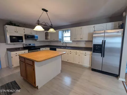 Kitchen - 2512 May Rd, Talbott, TN 37877 photo 1 of 3
