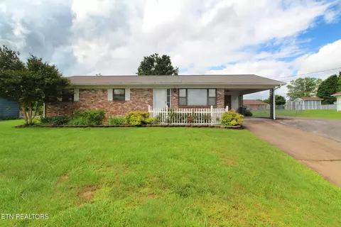 301 Arbor Dr, Maryville, TN 37804