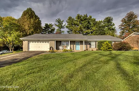 1123 Galewood Rd, Knoxville, TN 37919