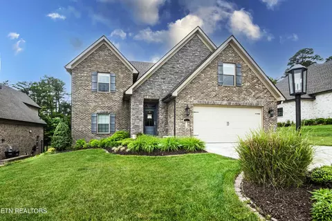 711 Valley Glen Blvd, Knoxville, TN 37922