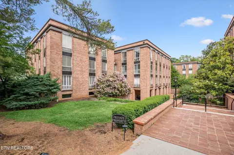 1400 Kenesaw Ave #32D, Knoxville, TN 37919