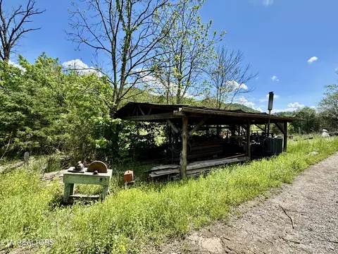 Undisclosed, Heiskell, TN 37754 photo 22