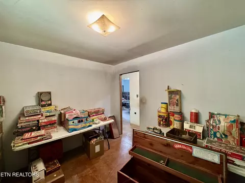 Undisclosed, Heiskell, TN 37754 photo 27