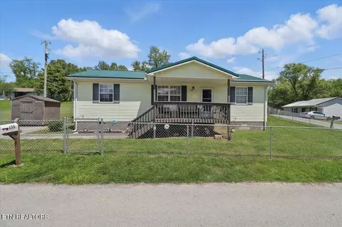 138 Robinson Ln, Middlesboro, KY 40965