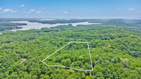 Williams Circle, Rockwood, TN 37854