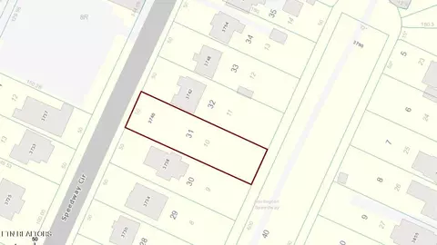 3740 Speedway Cir, Knoxville, TN 37914