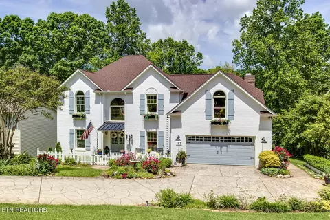 183 Saligugi Way, Loudon, TN 37774