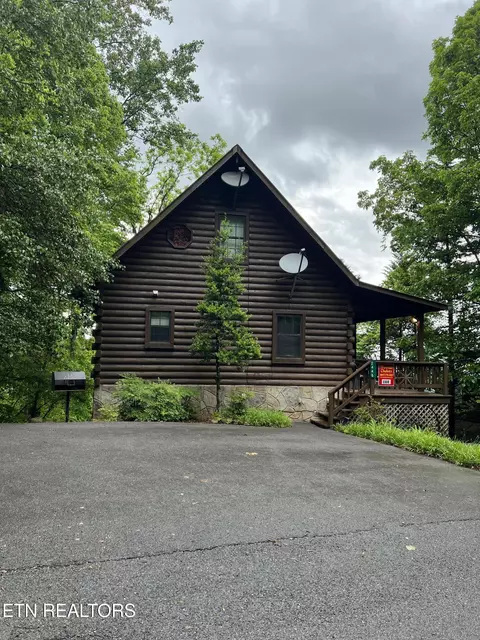 2446 Walnut Ridge Way, Sevierville, TN 37862
