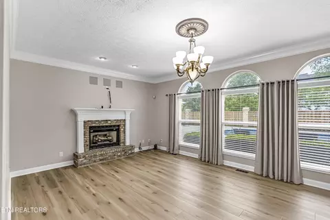 117 Mayview Dr, Powell, TN 37849 photo 9