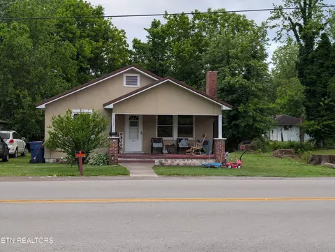 515 Winchester Ave, Middlesboro, KY 40965