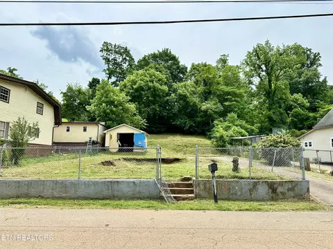 1128 Valley Ave, Knoxville, TN 37920