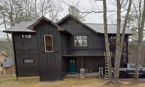3105 Storm Bringer Dr, Sevierville, TN 37862
