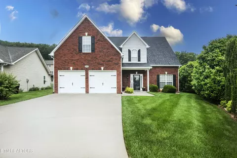 3030 Maple Knot Ln, Knoxville, TN 37931