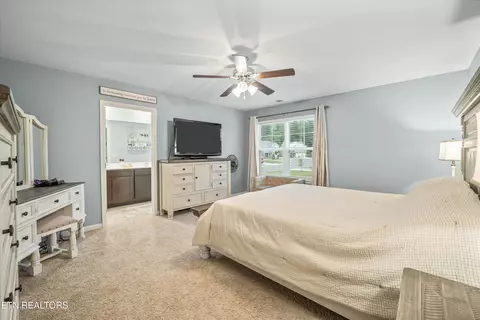 9502 Joy Denise Ln, Heiskell, TN 37754 photo 21