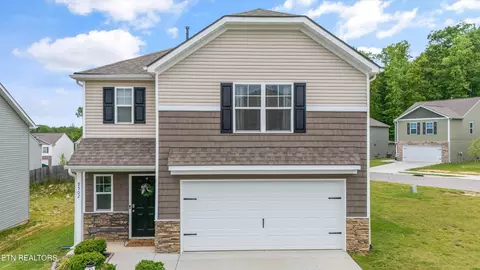 9502 Joy Denise Ln, Heiskell, TN 37754