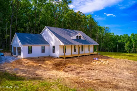1224 Darrow Ridge Rd, Jamestown, TN 38556