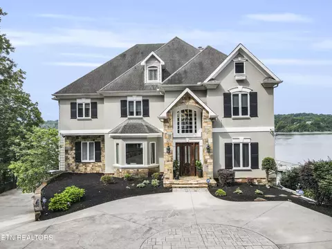 3127 Keller Bend Rd, Knoxville, TN 37922