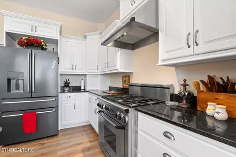 Kitchen - 145 Brave Dr, Oneida, TN 37841 photo 1 of 6