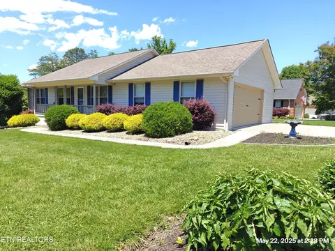 179 Depew Dr, Loudon, TN 37774