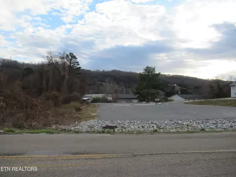 3604 Neal Dr, Knoxville, TN 37918